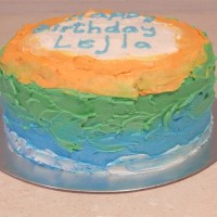 Simply Buttercream Icing with Wavy Ombre Sides